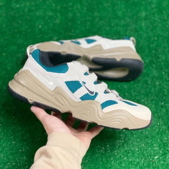 green nike 110